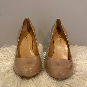 Jessica Simpson Glossy Beige Heels